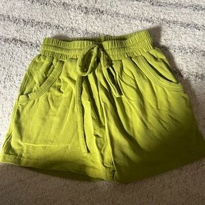 Fostered Collection Short